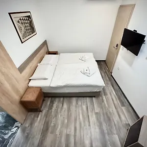 Oh & Pensión